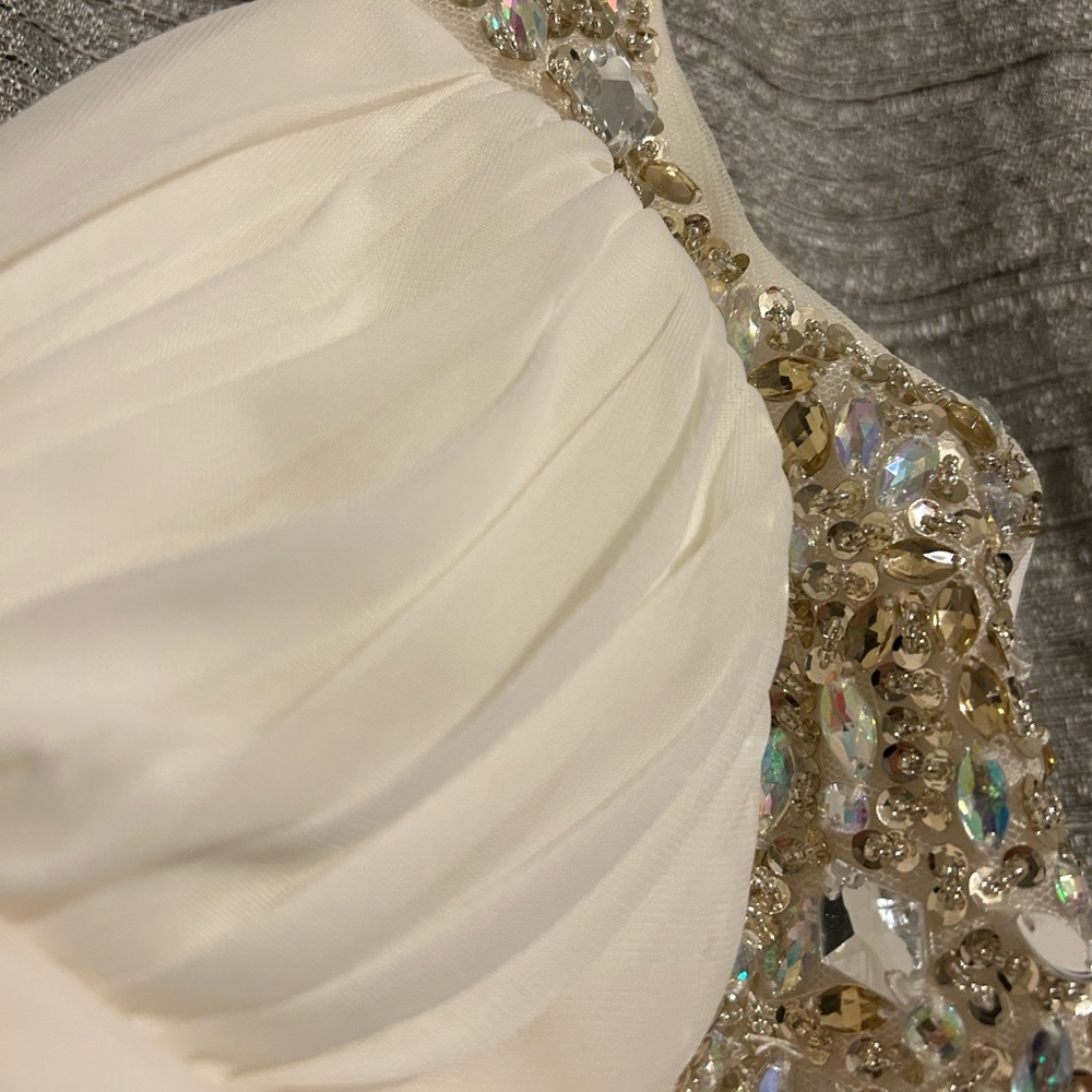 Ivory Formal Dress - Picture 2 of 5